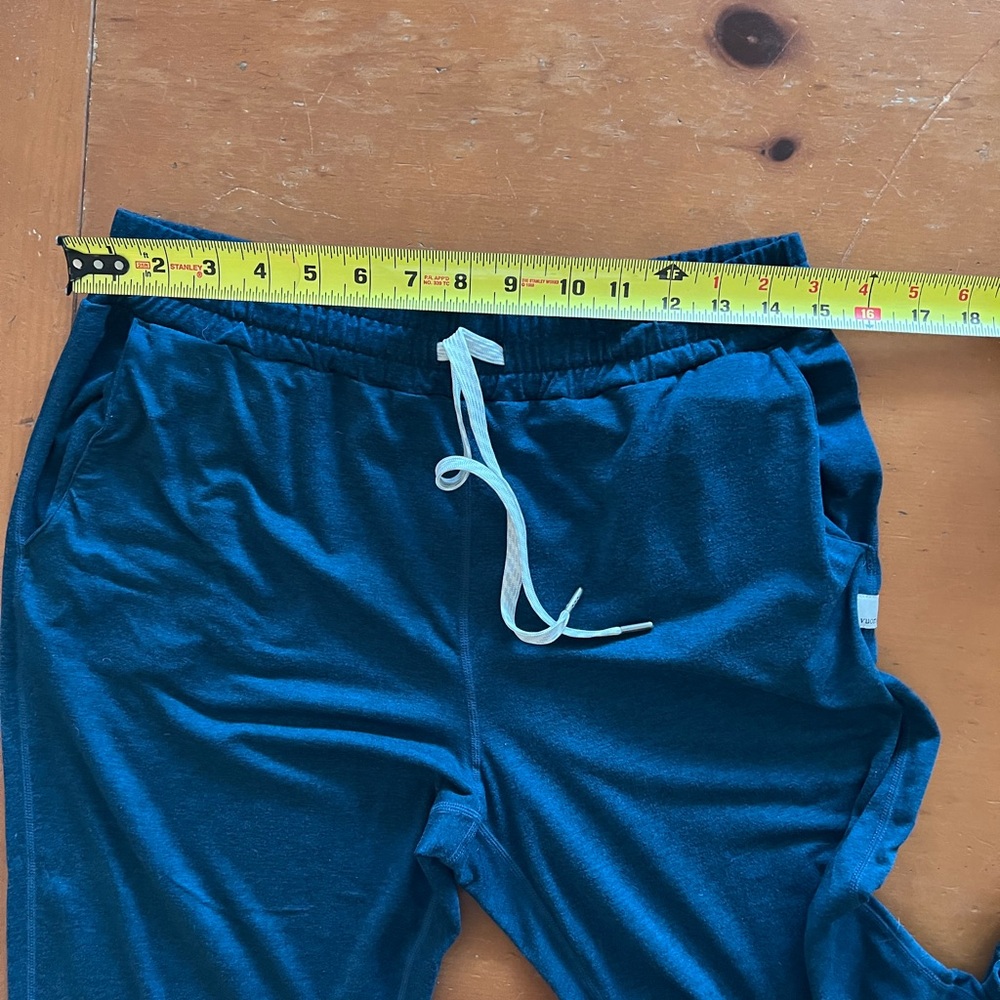 Vuori performance jogger